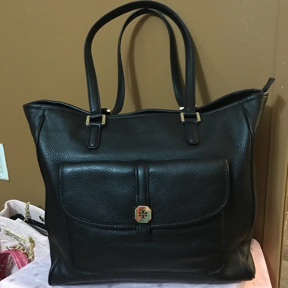 Tory Burch Handbags - Tory Burch Black Leather Tote
